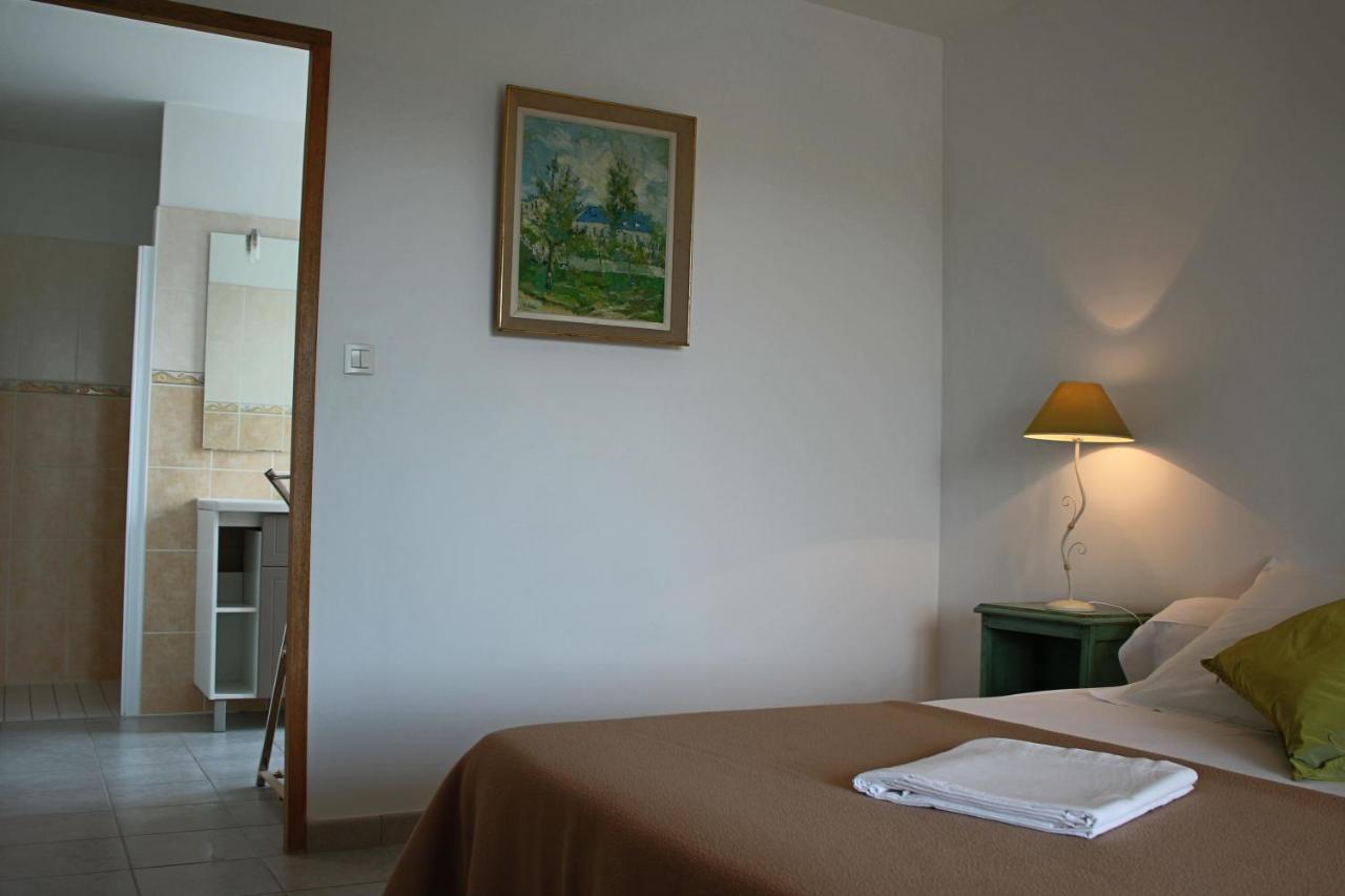 Les Villas de Perret Joyeuse Exterior foto